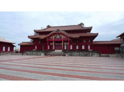 4801515-Shuri_castle-Naha