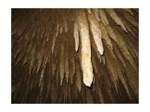 Gyokusendo Cave